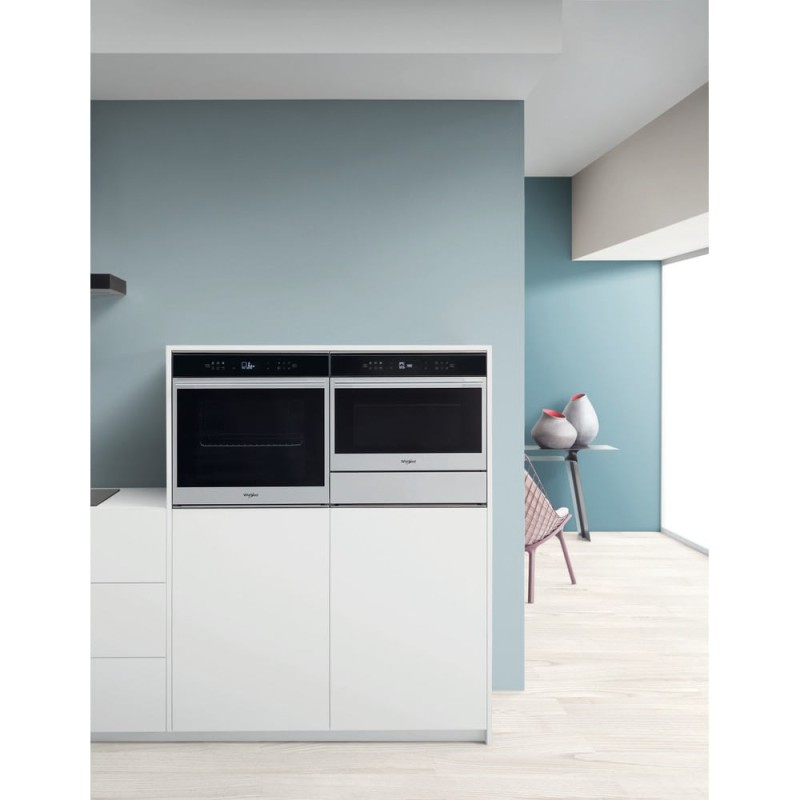 Whirlpool W7 OM4 4S1 P BL 73 L A+ Black Whirlpool W7 OM4 4S1 P BL 73 L A+ Black