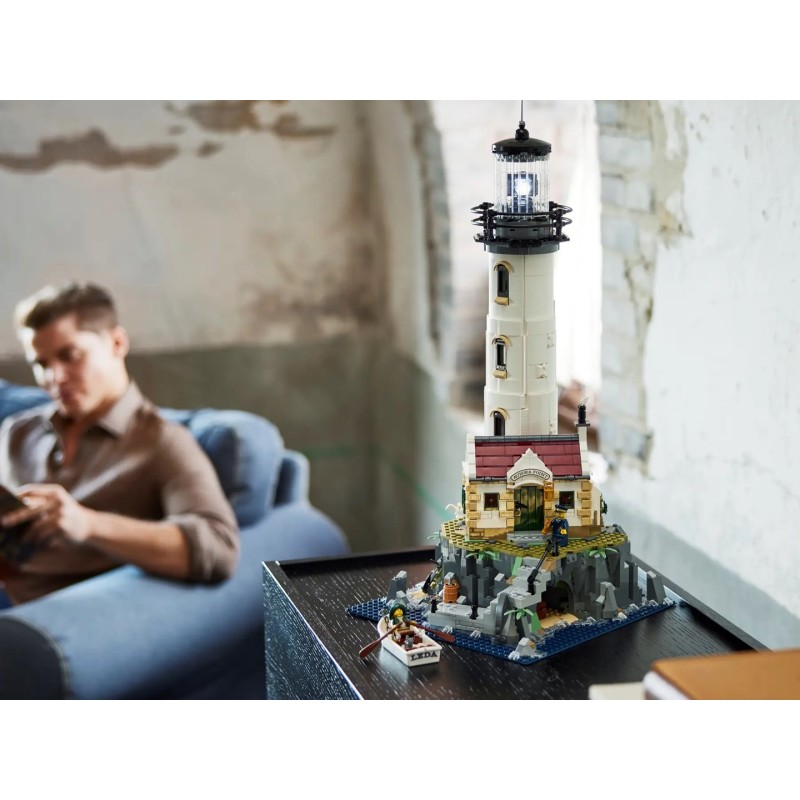 LEGO IDEAS 21335 MOTORIZED LIGHTHOUSE LEGO IDEAS 21335 MOTORIZED LIGHTHOUSE