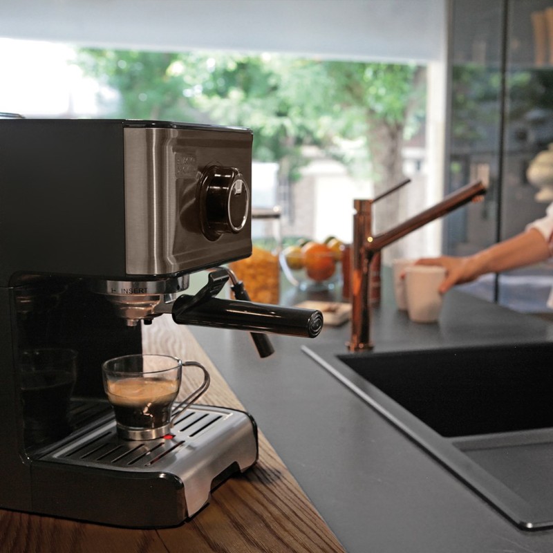 Espresso coffee maker Black+Decker BXCO1200E (1200W) Espresso coffee maker Black+Decker BXCO1200E (1200W)