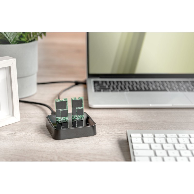 Digitus Dual M.2 NVMe SSD Docking Station with Offline Clone Function, USB-C™ Digitus Dual M.2 NVMe SSD Docking Station with Offline Clone Function, USB-C™