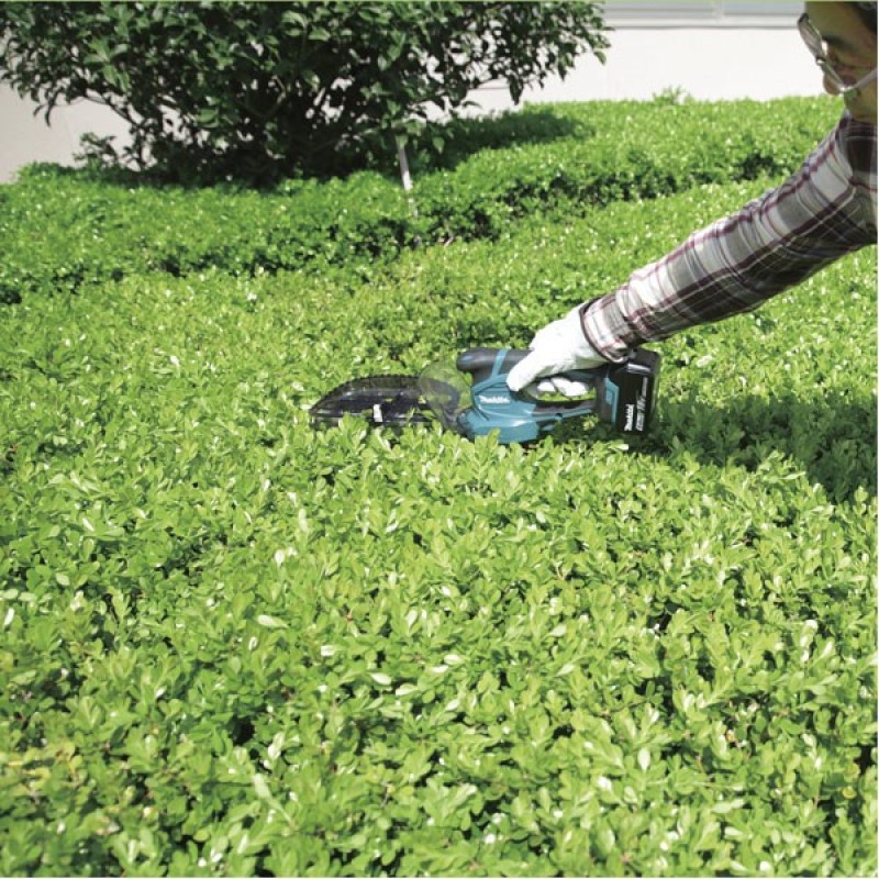 Makita DUM604ZX cordless grass shear 16 cm 18 V Lithium-Ion (Li-Ion) Black, Blue Makita DUM604ZX cordless grass shear 16 cm 18 V Lithium-Ion (Li-Ion) Black, Blue