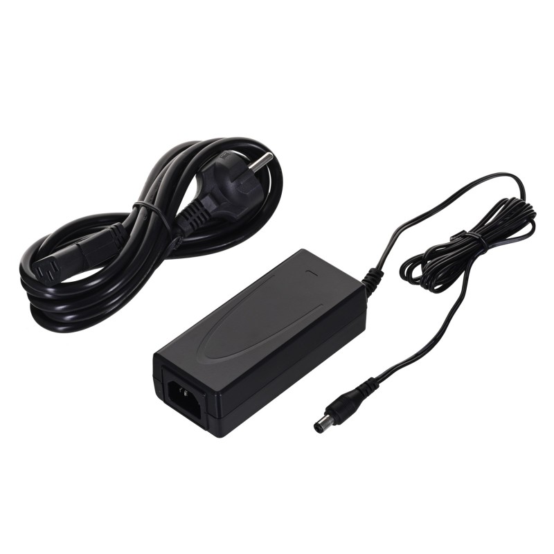 POLY Studio Black, Silver 3840 x 2160 pixels POLY Studio Black, Silver 3840 x 2160 pixels