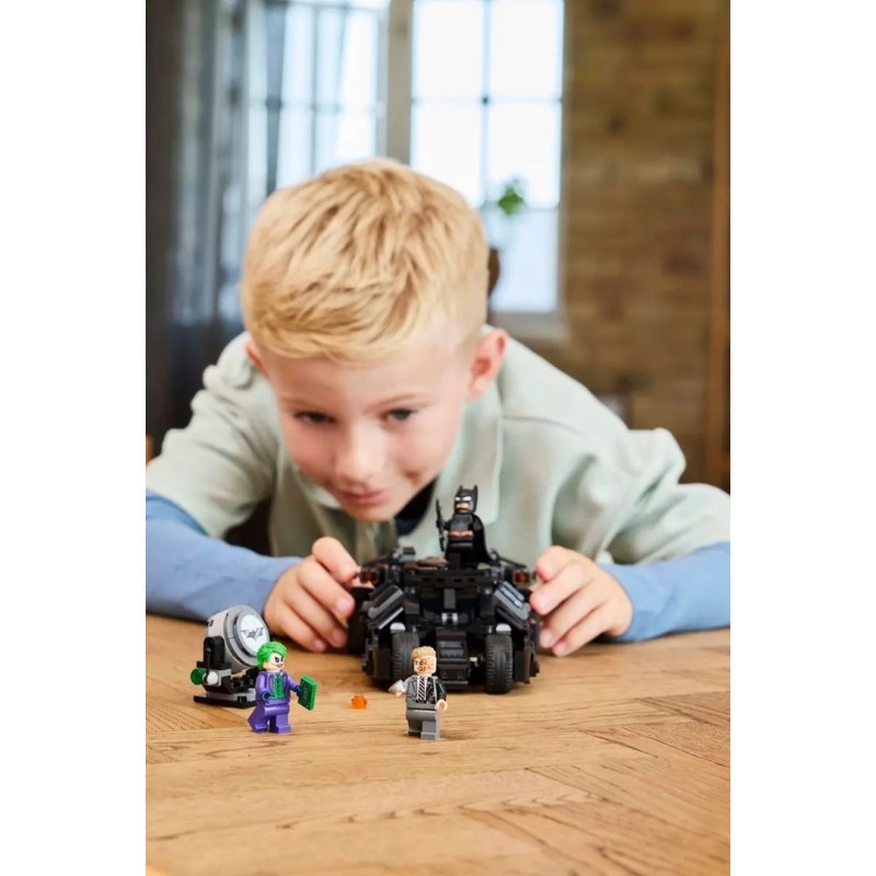 LEGO BATMAN 76303 Batman Tumbler vs. Two-Face & The Joker LEGO BATMAN 76303 Batman Tumbler vs. Two-Face & The Joker