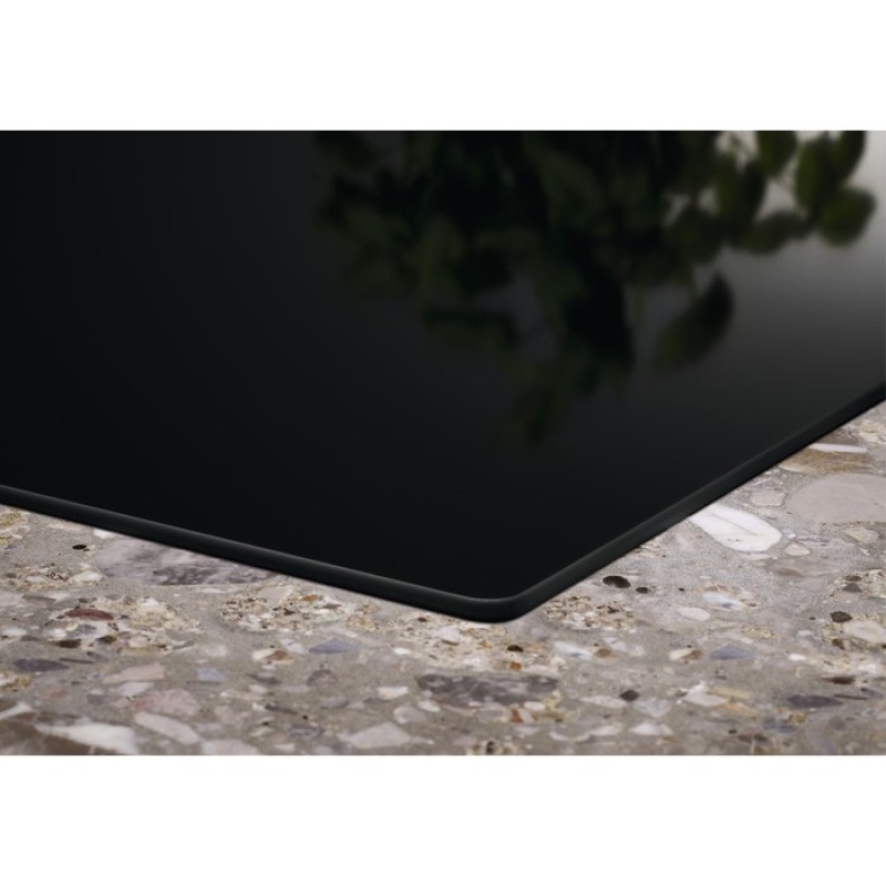 Electrolux LIL61434C Black Built-in 59 cm Zone induction hob 4 zone(s) Electrolux LIL61434C Black Built-in 59 cm Zone induction hob 4 zone(s)