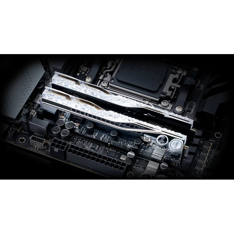 G.SKILL TRIDENT Z5 ROYAL RGB DDR5 2X16GB 6400MHZ CL30-39 G.SKILL TRIDENT Z5 ROYAL RGB DDR5 2X16GB 6400MHZ CL30-39