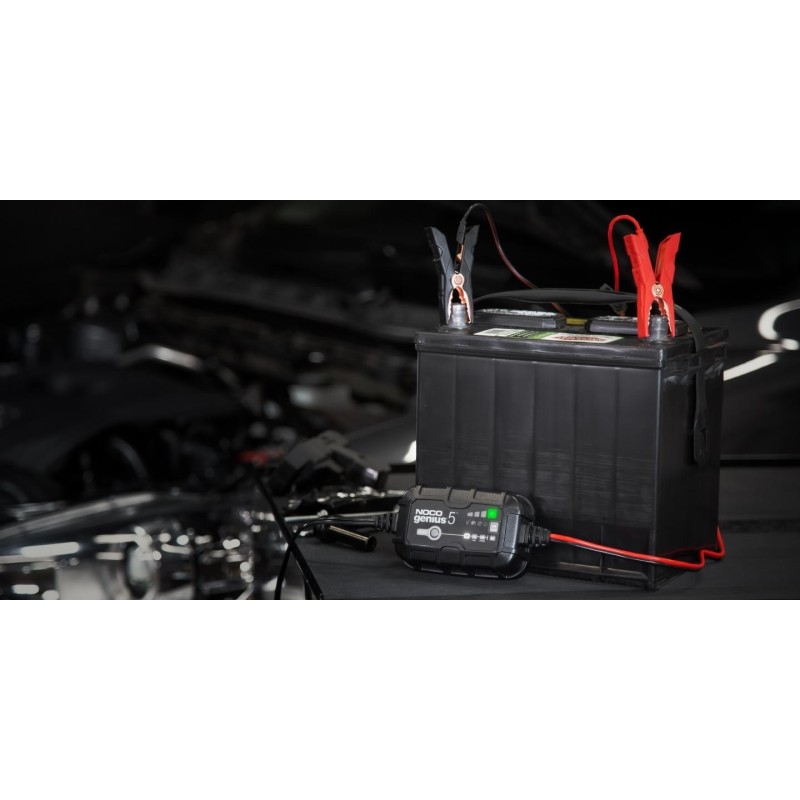 NOCO GENIUS5 5A Battery charger for 6V/12V batteries with maintenance and desulphurisation function NOCO GENIUS5 5A Battery charger for 6V/12V batteries with maintenance and desulphurisation function
