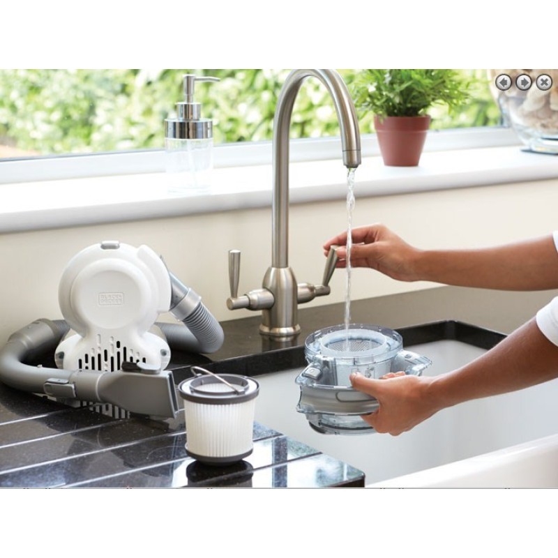 Black & Decker PD1820LF-QW handheld vacuum Chrome Bagless