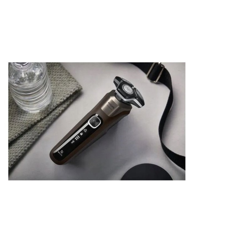 Men's electric shaver, brown + case, Philips 5000 series S5886/38