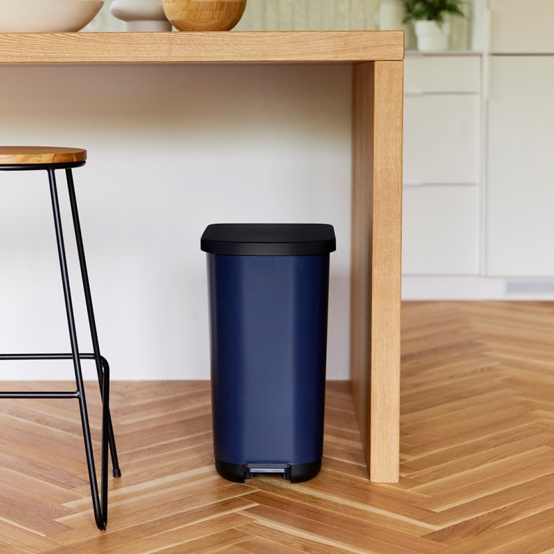ROTHO Ribo Blue - pedal bin – 35l ROTHO Ribo Blue - pedal bin – 35l