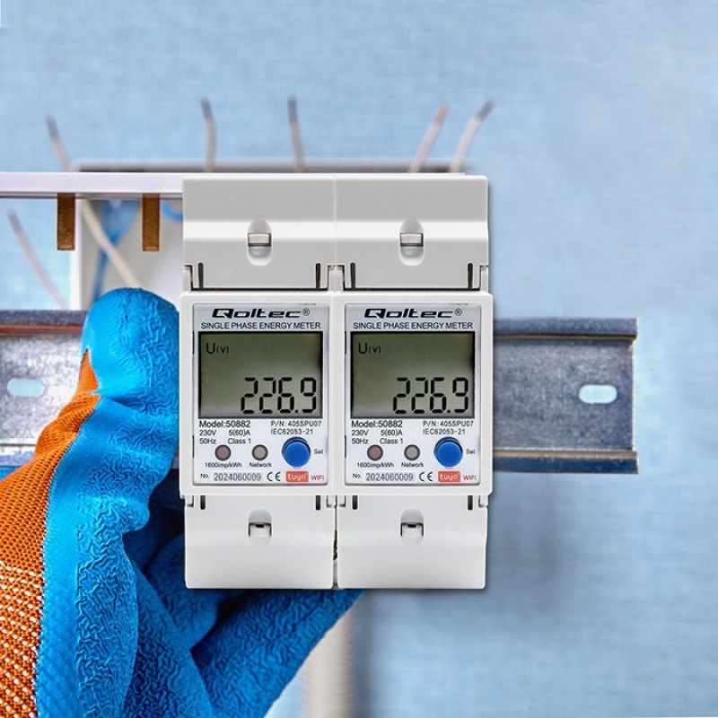 Qoltec 50882 Single phase electronic energy consumption meter for DIN rail | Wi-Fi | TUYA | 230V | LCD Qoltec 50882 Single phase electronic energy consumption meter for DIN rail | Wi-Fi | TUYA | 230V | LCD