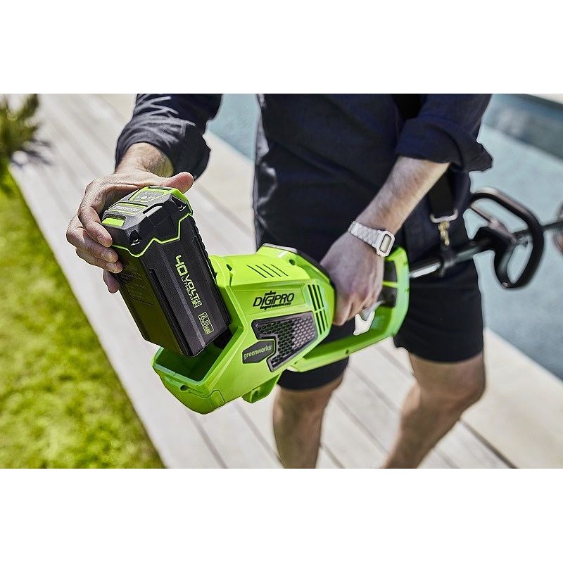 Greenworks trimmer 40V 4Ah GD40BCK4 - 1301507UB Greenworks trimmer 40V 4Ah GD40BCK4 - 1301507UB