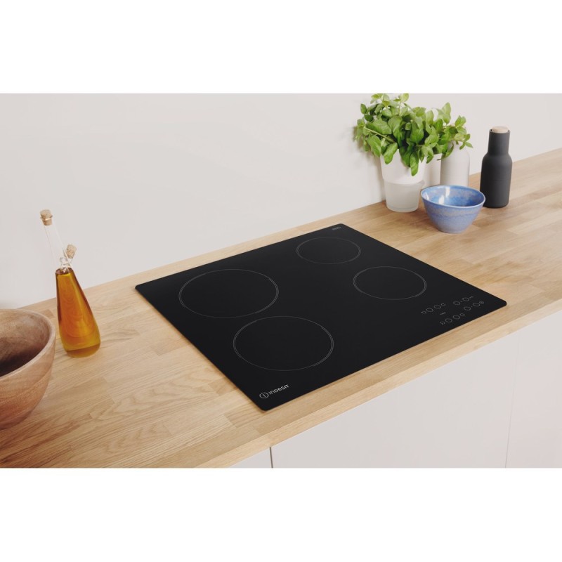 Indesit AAR 160 C Black Built-in 58 cm Ceramic 4 zone(s) Indesit AAR 160 C Black Built-in 58 cm Ceramic 4 zone(s)