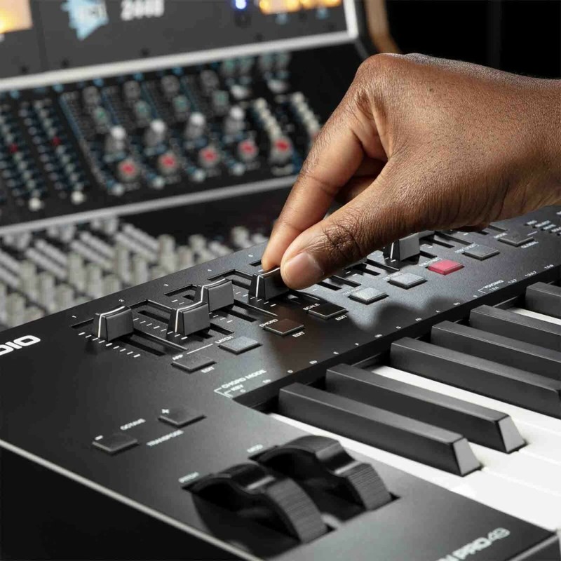 M-AUDIO Oxygen Pro 49 MIDI keyboard 49 keys USB M-AUDIO Oxygen Pro 49 MIDI keyboard 49 keys USB