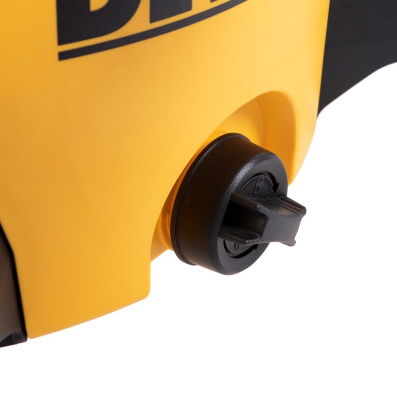 DRY/WET HOOVER 34L WITH ELECTRIC SOCKET AT-DXV34PTA DRY/WET HOOVER 34L WITH ELECTRIC SOCKET AT-DXV34PTA