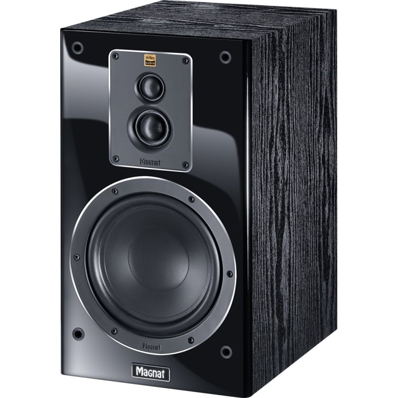 Magnat SIGNATURE 503 3-way Black Wired 100 W 2 pcs. Magnat SIGNATURE 503 3-way Black Wired 100 W 2 pcs.