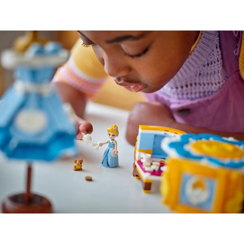 LEGO DISNEY 43266 Cinderella's Dress LEGO DISNEY 43266 Cinderella's Dress