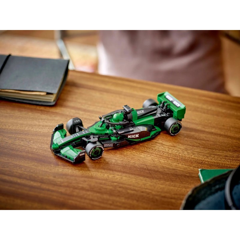 LEGO SPEED CHAMPIONS 77247 KICK Sauber F1 Team C44 LEGO SPEED CHAMPIONS 77247 KICK Sauber F1 Team C44