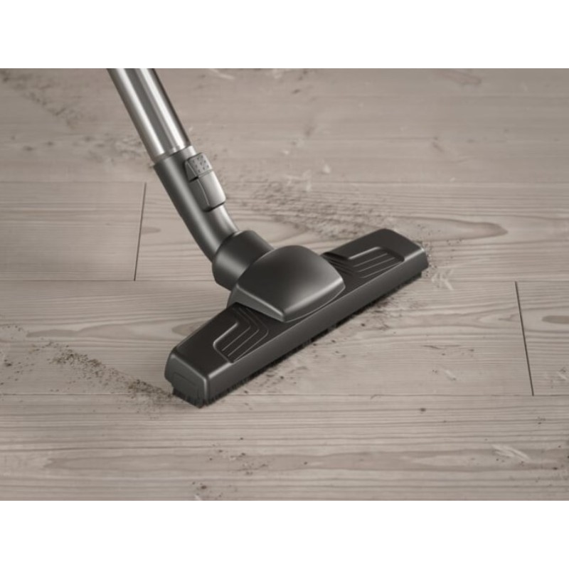 Electrolux EB61C2DBP 3.5 L Cylinder vacuum Dry 750 W Dust bag Electrolux EB61C2DBP 3.5 L Cylinder vacuum Dry 750 W Dust bag
