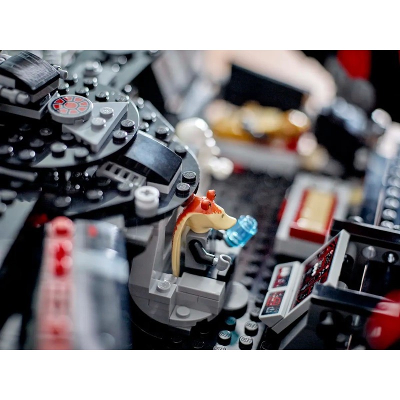 LEGO STAR WARS 75389 The Dark Falcon LEGO STAR WARS 75389 The Dark Falcon