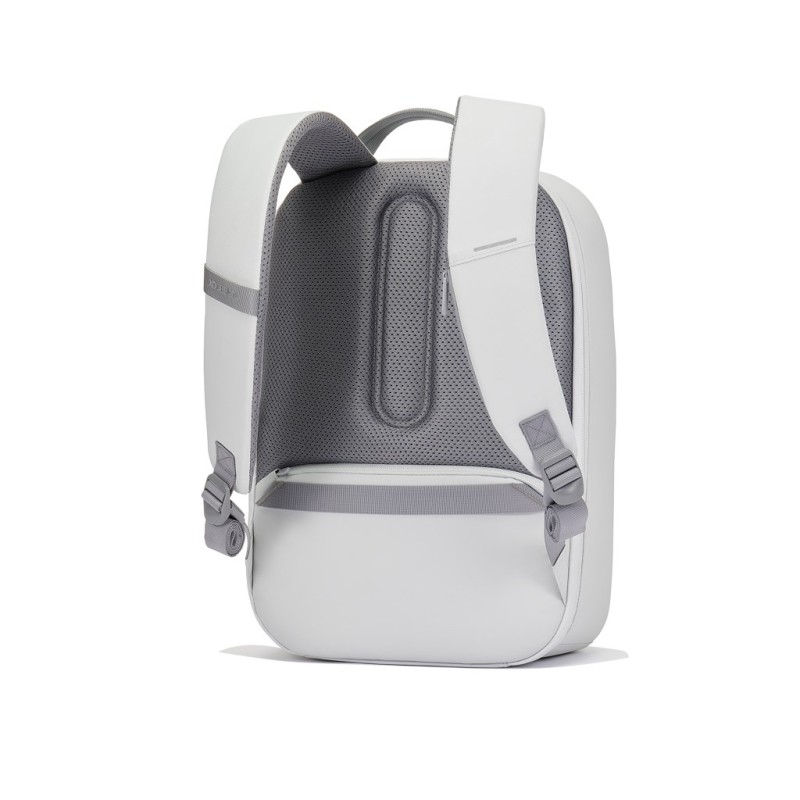 XD DESIGN ANTI-THEFT BACKPACK BOBBY EDGE WHITE P/N: P706.2503 XD DESIGN ANTI-THEFT BACKPACK BOBBY EDGE WHITE P/N: P706.2503