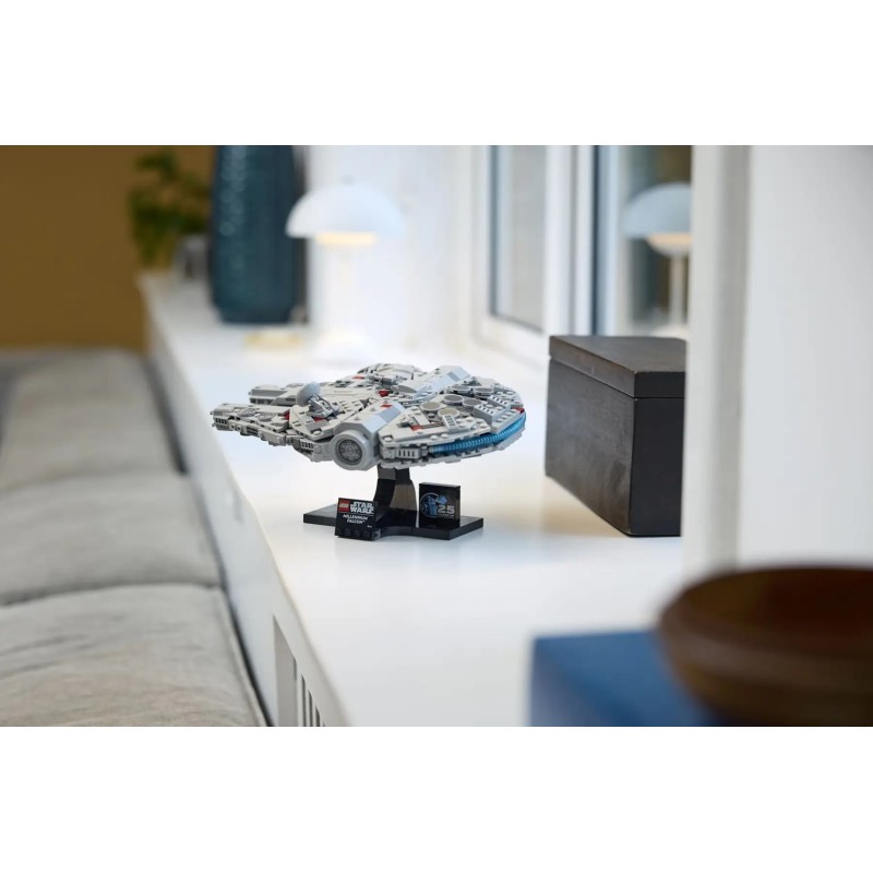 LEGO STAR WARS 75375 Millennium Falcon LEGO STAR WARS 75375 Millennium Falcon