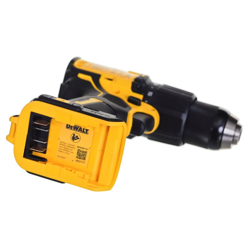 Dewalt DCD709D2T impact wrench with battery and charger Dewalt DCD709D2T impact wrench with battery and charger