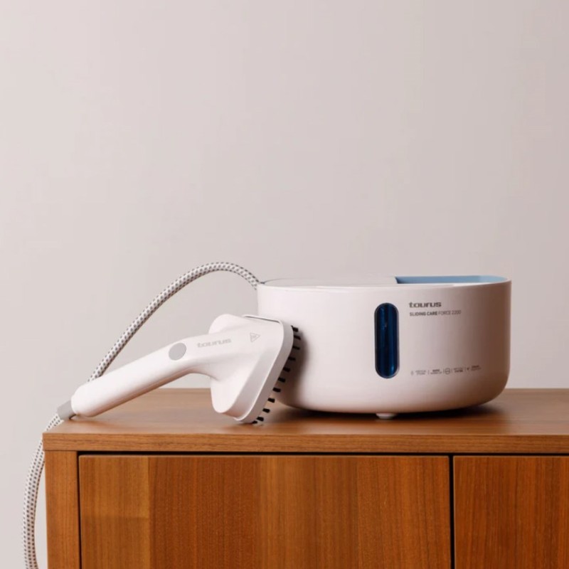 Taurus Sliding Care Force 2200 Clothes Steamer Taurus Sliding Care Force 2200 Clothes Steamer