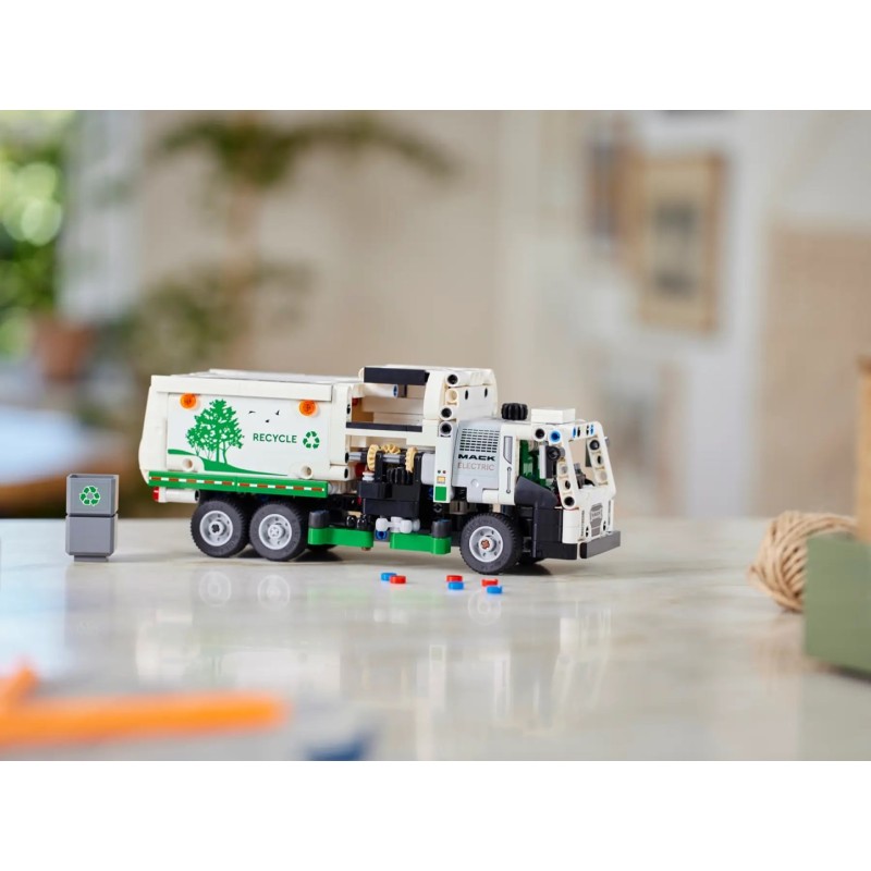 LEGO TECHNIC 42167 MACK LR ELECTRIC GARBAGE TRUCK LEGO TECHNIC 42167 MACK LR ELECTRIC GARBAGE TRUCK