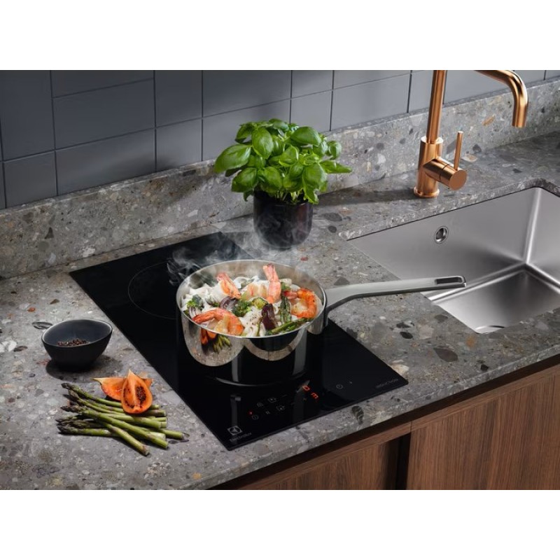 Electrolux LIT30230C Black Built-in Zone induction hob 2 zone(s) Electrolux LIT30230C Black Built-in Zone induction hob 2 zone(s)