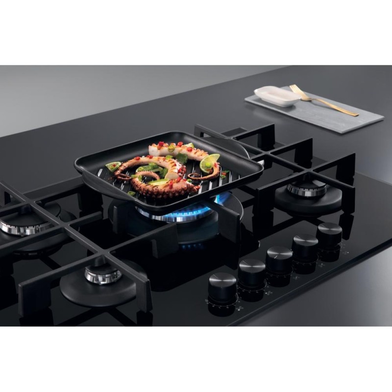 Whirlpool Gas Cooktop - AKWL 728/NB 5 burners Whirlpool Gas Cooktop - AKWL 728/NB 5 burners