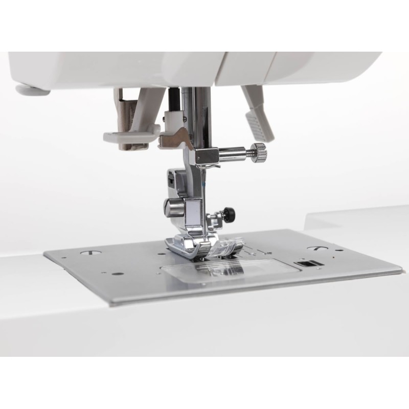 Singer C430 sewing machine, electronic, white Singer C430 sewing machine, electronic, white