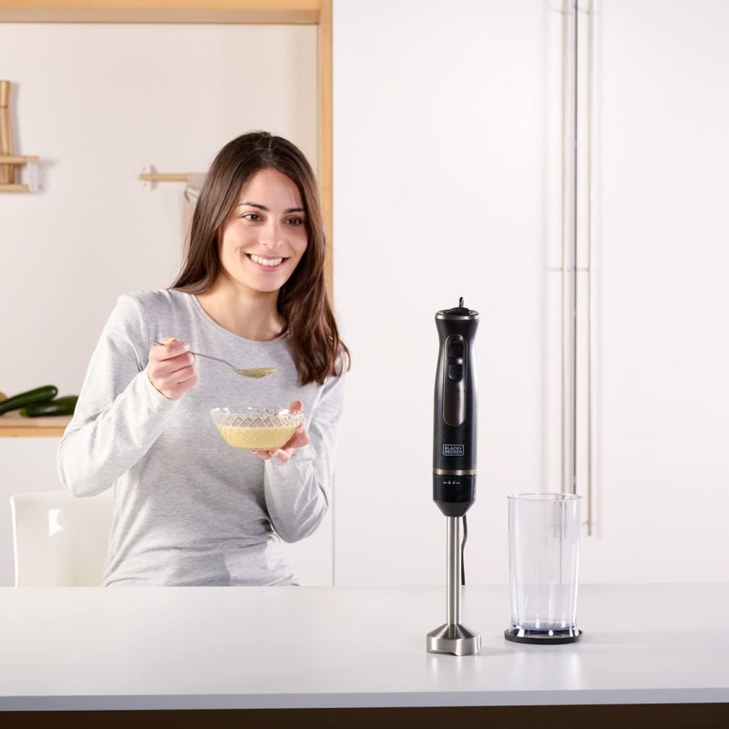 Immersion blender Black+Decker BXHB800E (800W; black) Immersion blender Black+Decker BXHB800E (800W; black)
