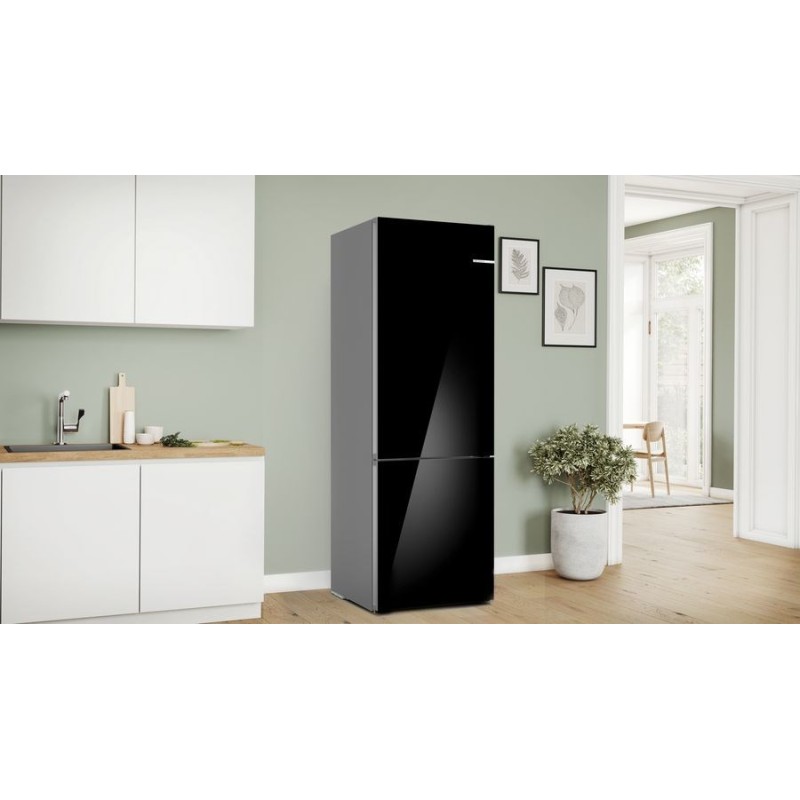 Bosch Serie 6 KGN49LBCF fridge-freezer Freestanding 440 L C Black Bosch Serie 6 KGN49LBCF fridge-freezer Freestanding 440 L C Black