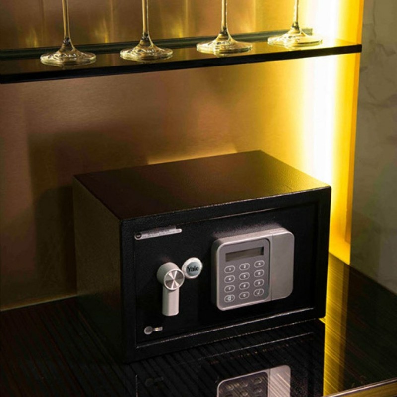 Yale YSG/200/DB2 safe Freestanding safe 8.6 L Steel Black Yale YSG/200/DB2 safe Freestanding safe 8.6 L Steel Black
