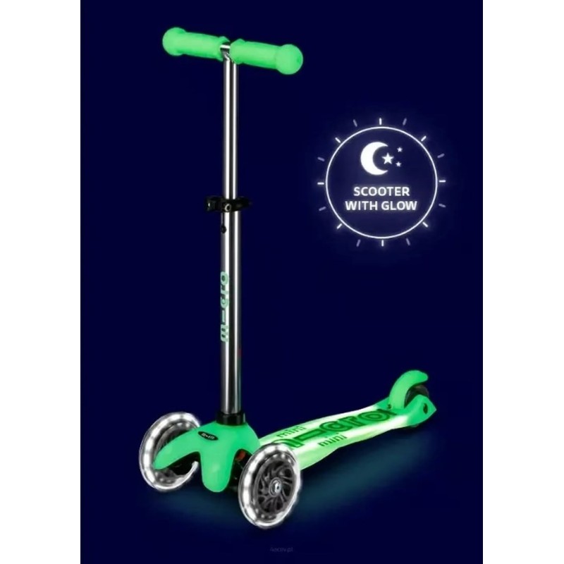 Mini Micro Deluxe Glow LED Plus Icy Lime scooter Mini Micro Deluxe Glow LED Plus Icy Lime scooter