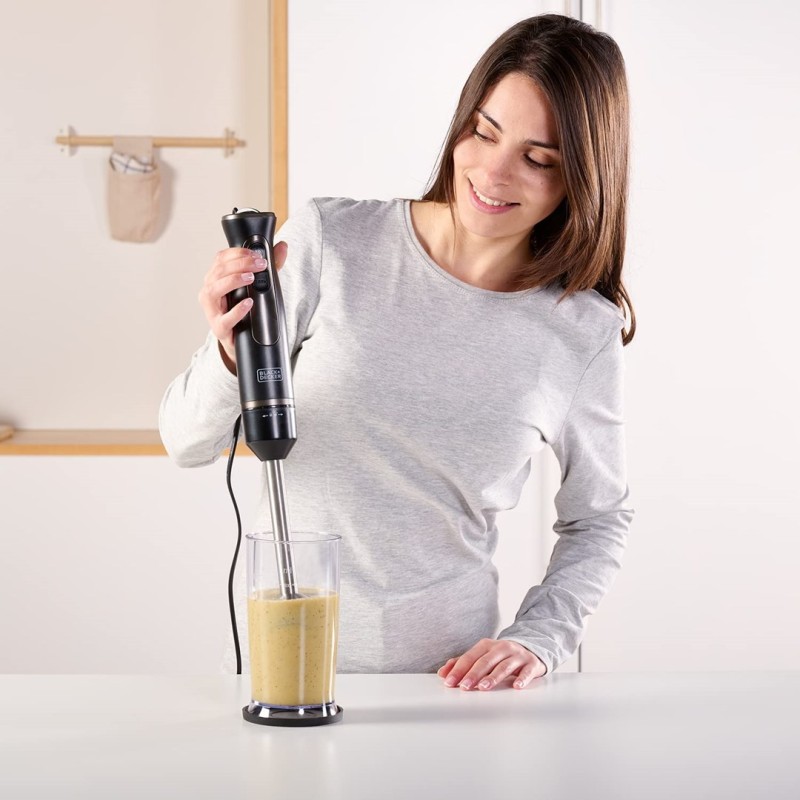 Immersion blender Black+Decker BXHB800E (800W; black) Immersion blender Black+Decker BXHB800E (800W; black)