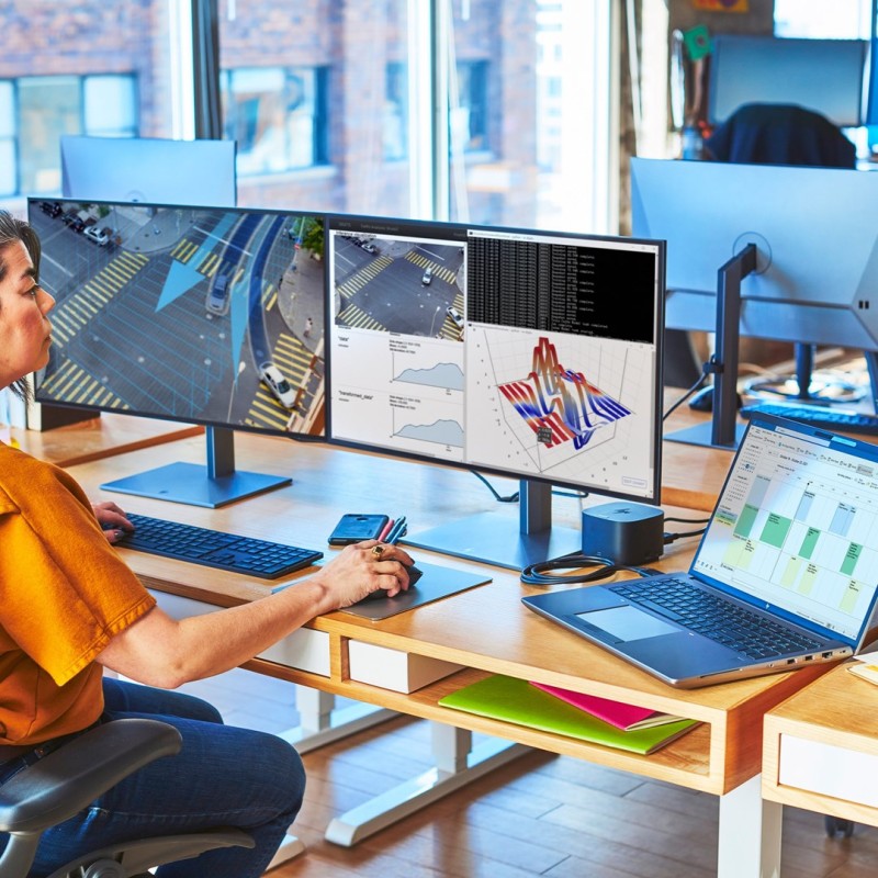 Lenovo LOQ Intel® Core™ i5 i5-12450HX Laptop 39.6 cm (15.6 Lenovo LOQ Intel® Core™ i5 i5-12450HX Laptop 39.6 cm (15.6