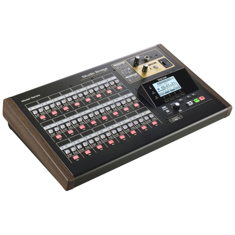 Tascam DR-07XP - Przenośny rejestrator cyfrowy z interfejsem USB Tascam DR-07XP - Przenośny rejestrator cyfrowy z interfejsem USB
