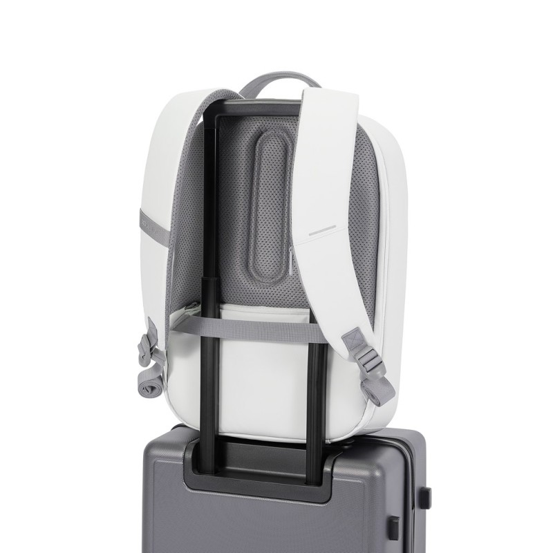 XD DESIGN ANTI-THEFT BACKPACK BOBBY EDGE WHITE P/N: P706.2503 XD DESIGN ANTI-THEFT BACKPACK BOBBY EDGE WHITE P/N: P706.2503