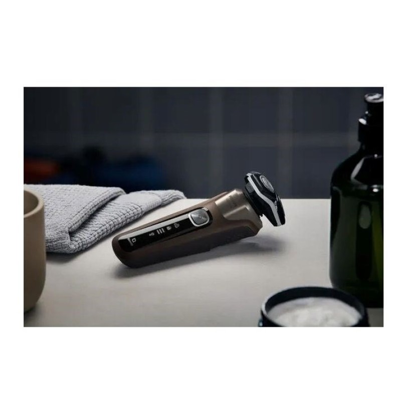 Men's electric shaver, brown + case, Philips 5000 series S5886/38