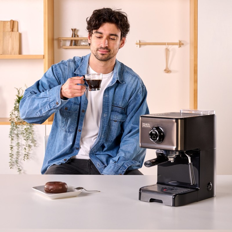 Espresso coffee maker Black+Decker BXCO1200E (1200W) Espresso coffee maker Black+Decker BXCO1200E (1200W)