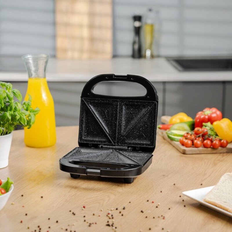 Zelmer Sandwich Toaster ZSM7710 750 Watt Black Silver Zelmer Sandwich Toaster ZSM7710 750 Watt Black Silver