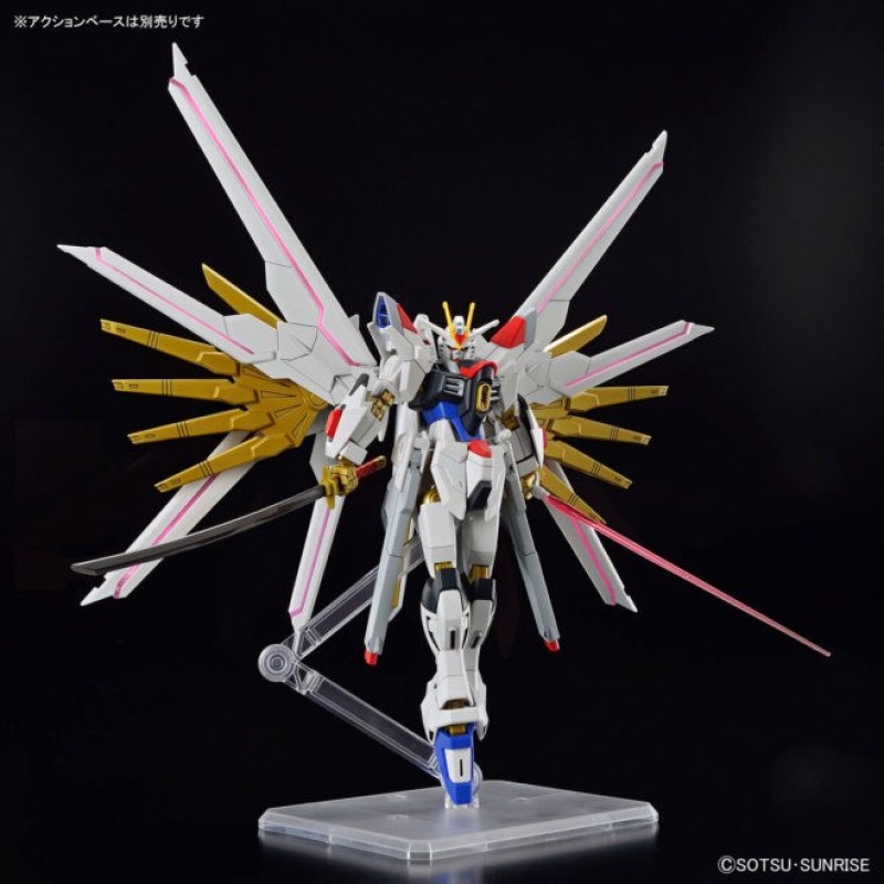 HGCE 1/144 MIGHTY STRIKE FREEDOM GUNDAM HGCE 1/144 MIGHTY STRIKE FREEDOM GUNDAM
