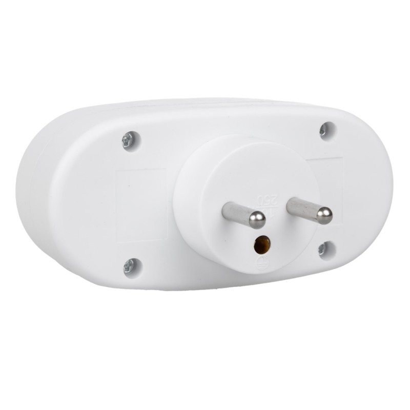 Maclean Current Outlet, Socket Splitter with 2 Sockets and Circuit Breaker, Type E, 2x16A, MCE337 E Maclean Current Outlet, Socket Splitter with 2 Sockets and Circuit Breaker, Type E, 2x16A, MCE337 E