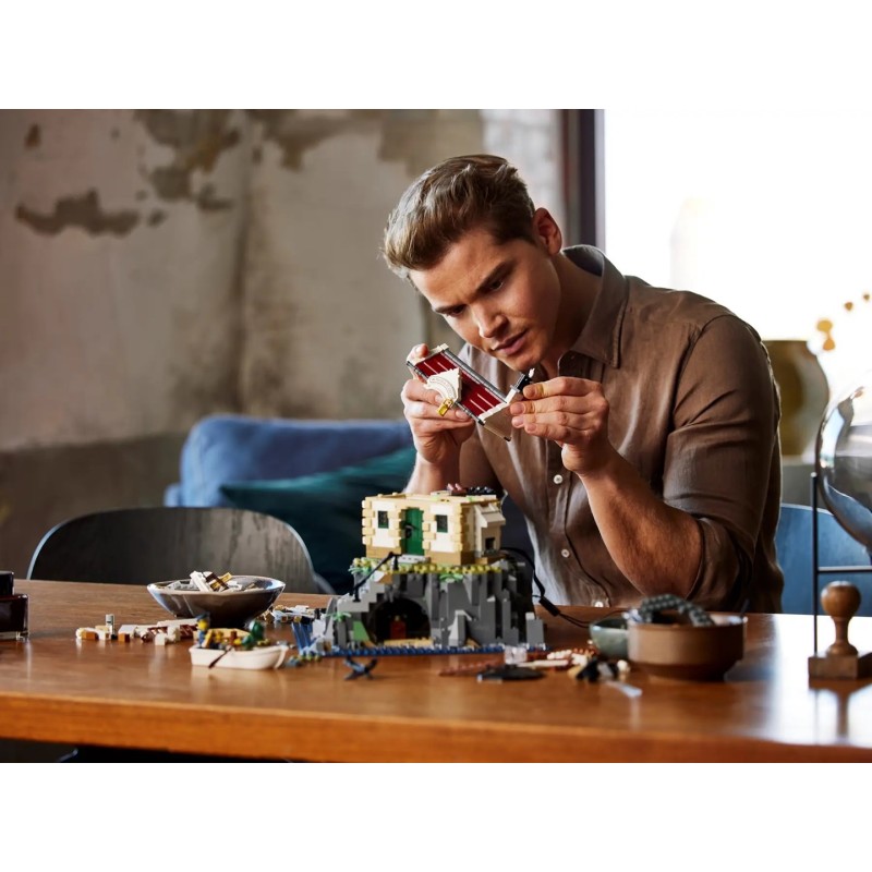 LEGO IDEAS 21335 MOTORIZED LIGHTHOUSE LEGO IDEAS 21335 MOTORIZED LIGHTHOUSE