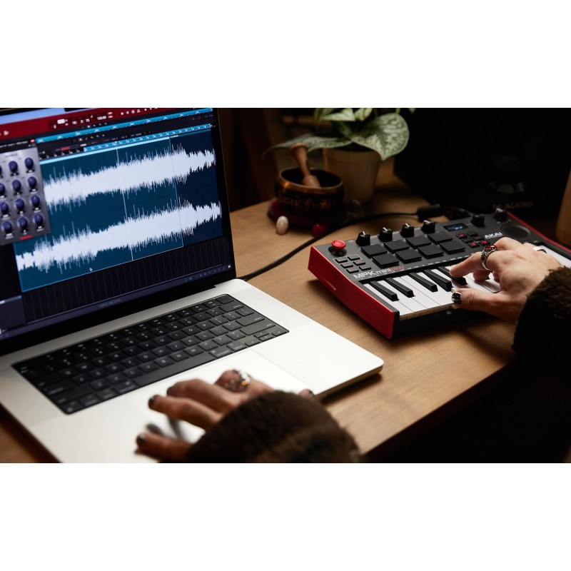 Behringer X-TOUCH MINI - Kontroler DAW Behringer X-TOUCH MINI - Kontroler DAW