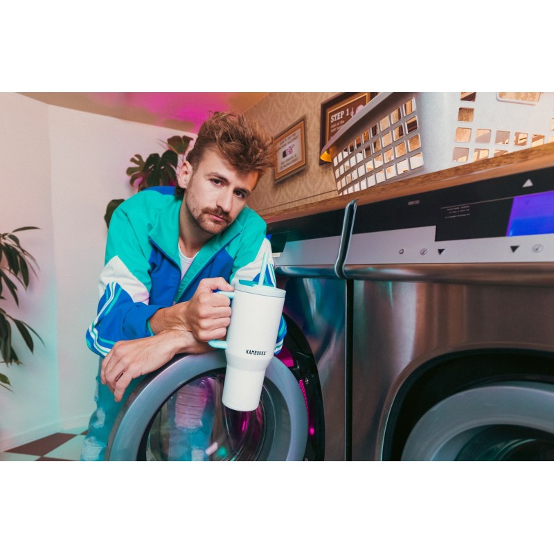 Thermal mug with telescopic straw Kambukka Rio Tumbler 950ml Frosty Coconut Thermal mug with telescopic straw Kambukka Rio Tumbler 950ml Frosty Coconut