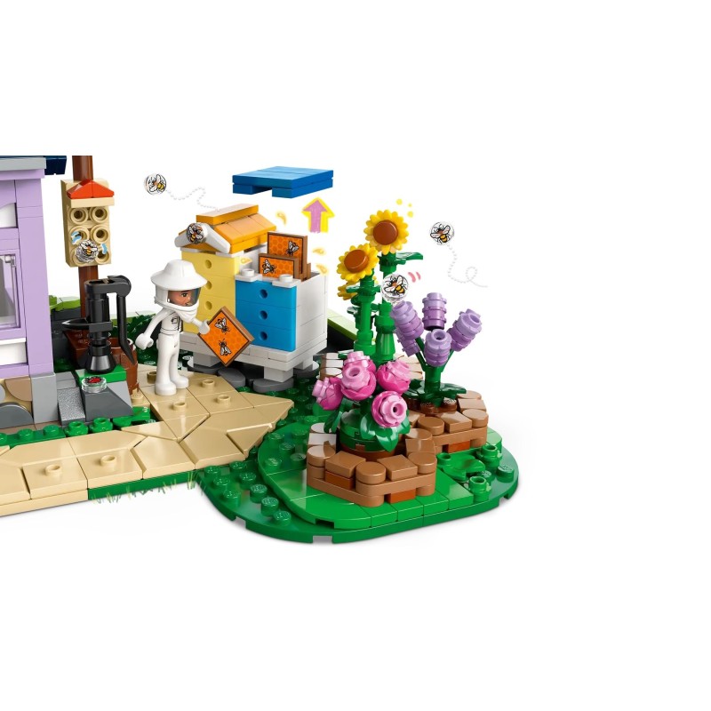 LEGO FRIENDS 42669 Beekeepers House and Flower Garden