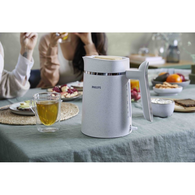 Philips 8000 series XD8122/10 vacuum 4 L Cylinder vacuum Dry 900 W Dust bag Philips 8000 series XD8122/10 vacuum 4 L Cylinder vacuum Dry 900 W Dust bag