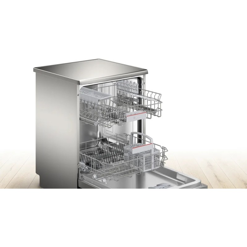 Bosch Serie 4 SMS4EKI06E dishwasher Freestanding 13 place settings B Bosch Serie 4 SMS4EKI06E dishwasher Freestanding 13 place settings B